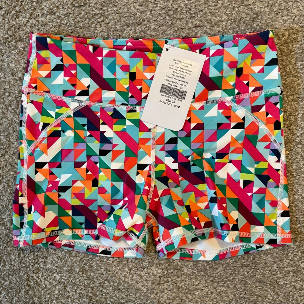 Fabletics Moro Short S/6 NWT